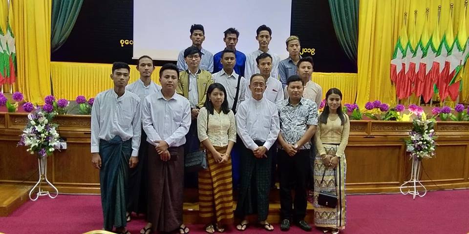 Mache 08